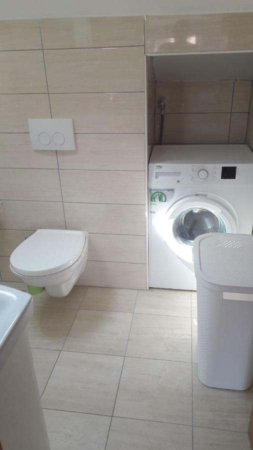 דוגי ראט Apartmani Zilic מראה חיצוני תמונה