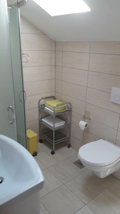 דוגי ראט Apartmani Zilic מראה חיצוני תמונה